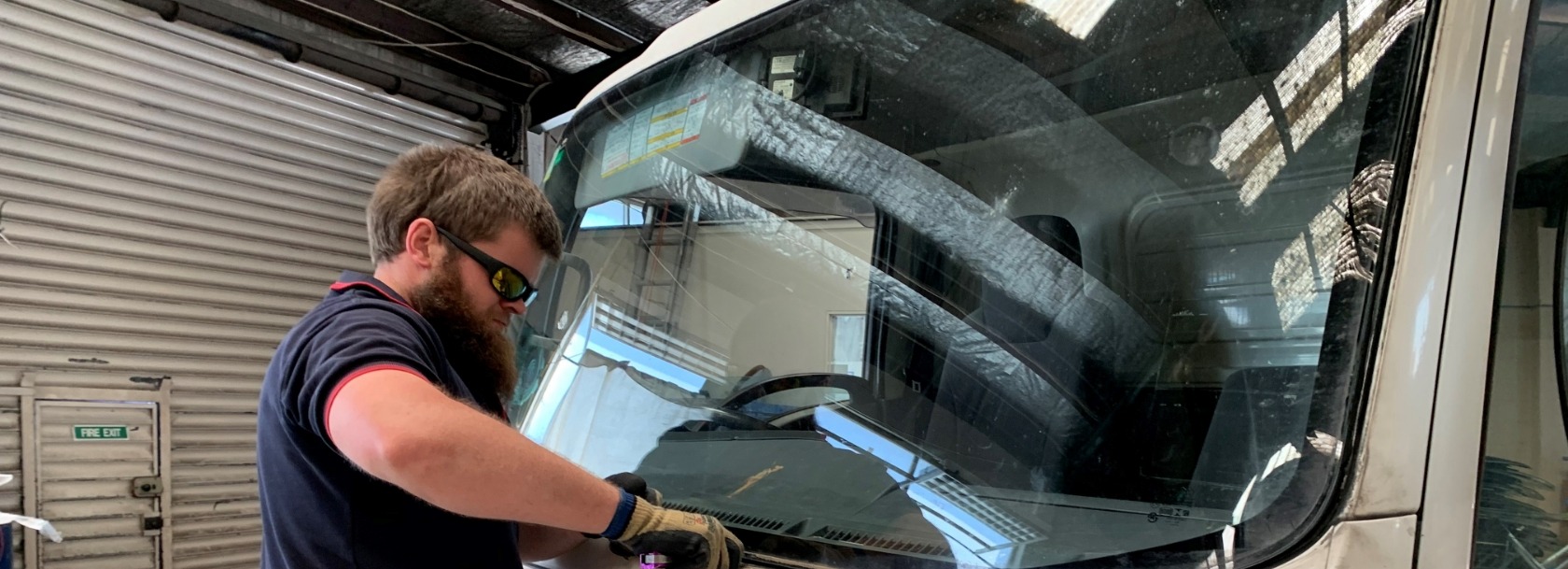 What to Look for in a Car Window Specialist Fast Autoglass